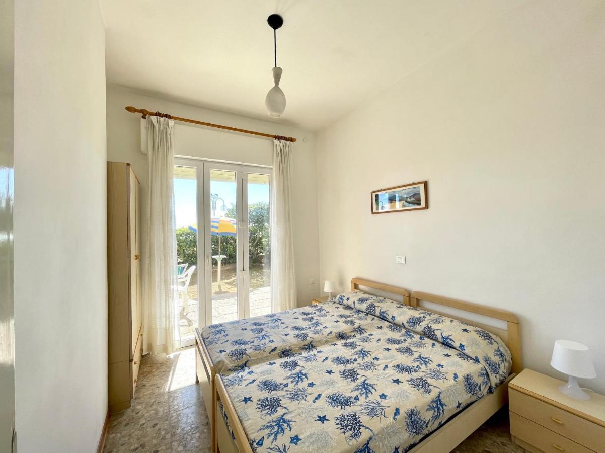 Villa Fronte Mare-Carraro Immobiliare Jesolo - Family Apartments 외부 사진