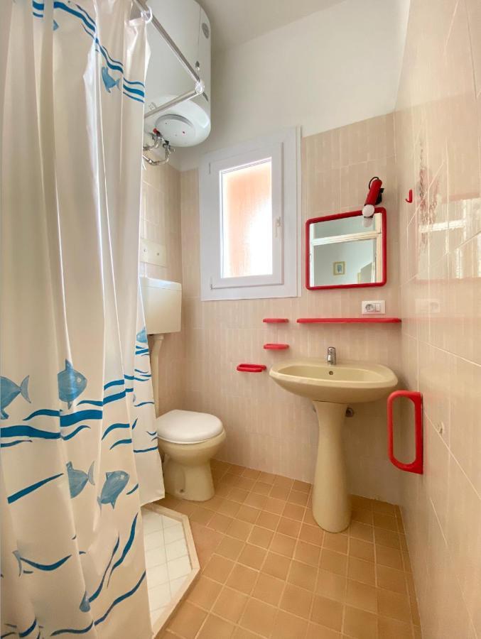 Villa Fronte Mare-Carraro Immobiliare Jesolo - Family Apartments 외부 사진