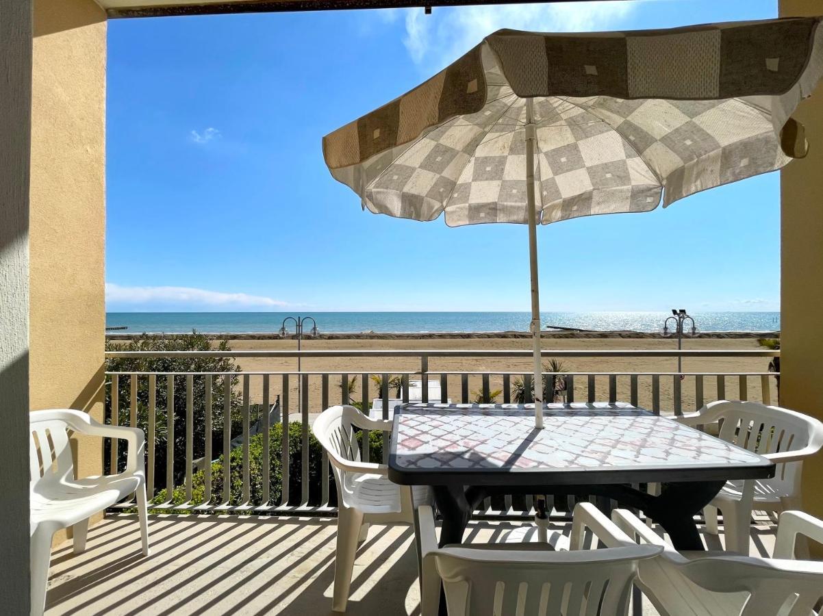 Villa Fronte Mare-Carraro Immobiliare Jesolo - Family Apartments 외부 사진